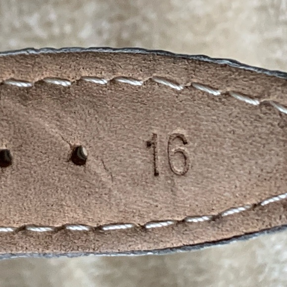 STUHRLING DIAMOND WHITE WATCH - Picture 13 of 14